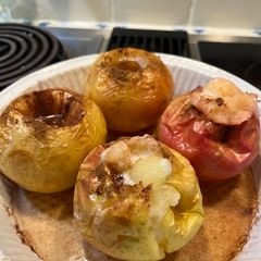 A picture of Baked Apples 🍎.