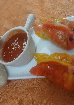 A picture of Momos in fish design.