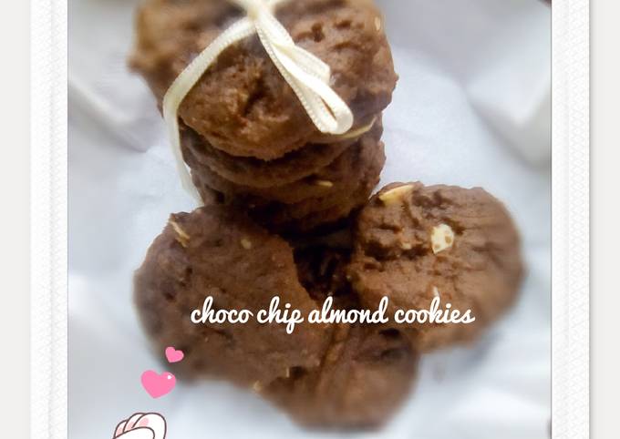 Choco chip almond cookies #momenmanis #siapramadhan