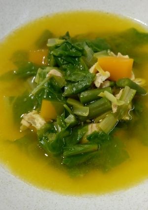 Foto principal de Sopa de verduras otoñales
