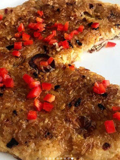 Una foto de Torta de huevo y arroz