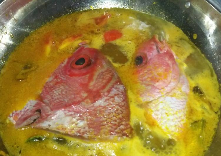 Resep Ikan Kakap Bumbu Kuning Kemangi : Kumpulan Resep Asli Indonesia