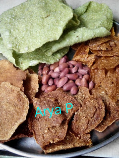 जवार, बाजरा कोंडा पापड(jowar bajara koda papad recipe in hindi) रेसिपी मुख्य फोटो