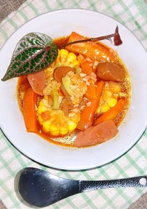Foto resep Jasistel (Jagung, Sosis, Wortel) Masak Saus Pedas