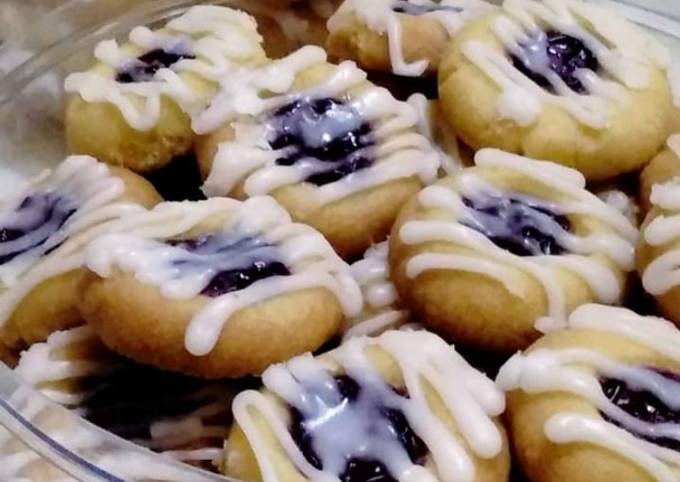 Cara Gampang Menyiapkan Thumprint cookies topping glaze eagless yang Lezat Sekali