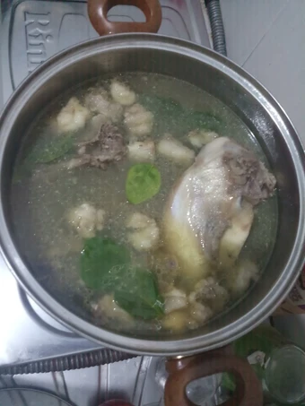 Langkah Mudah untuk Membuat Resep Sop tetelan dan tulang sapi simpel yang Menggugah Selera Anti Ribet, Uenak Banget