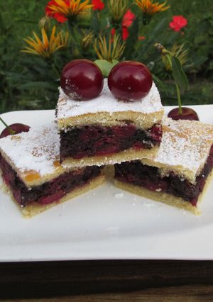 Meggyes-mákos pite recept fotója