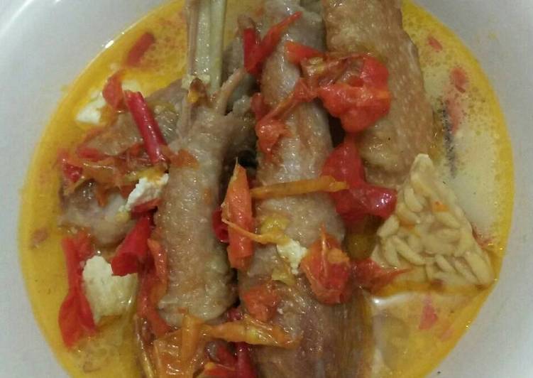 Kare ayam kampunh pedas