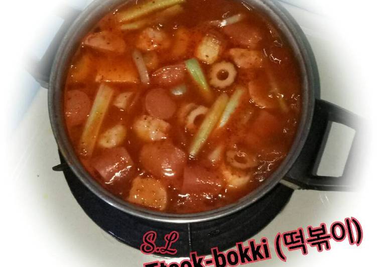 Cara membuat Tteok-bokki (떡볶이) yang nikmat dan Mudah Dibuat