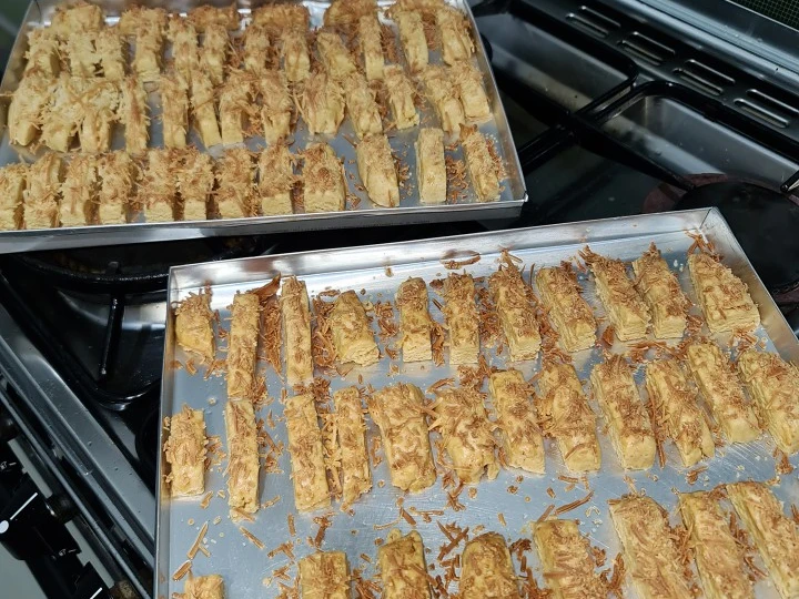 Cara Gampang Menyiapkan Resep Kastengel tanpa mixer, tanpa telur super MUDAH dan renyah.. yang Enak Banget Anti Ribet, Menggugah Selera