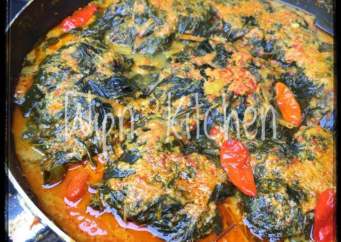 Resep Buntil Daun Singkong Pedas Anti Gagal