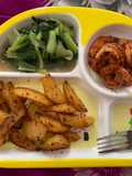 13. Kentang rebus dan udang bumbu cajun (diet)