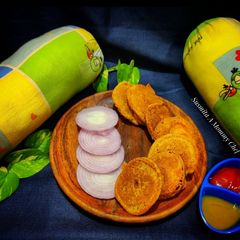 A picture of Egg pakodas.