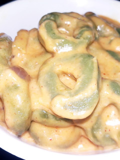 A picture of Homemade Spinach wheat flour white sauce pasta.
