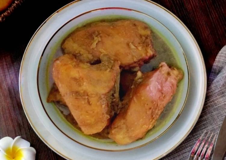 Cara Mudah Membuat Semur Ayam yang Bikin Ngiler