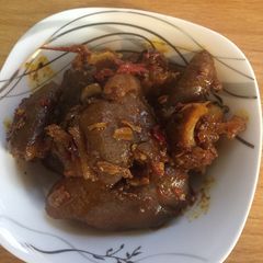 A picture of Cow leg pepper soup.