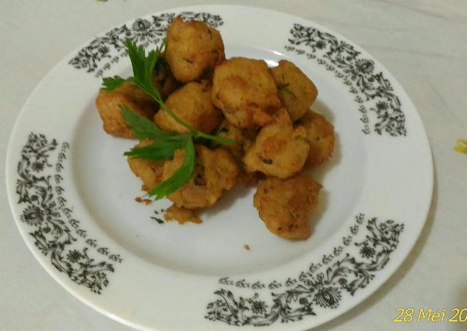 Resep Perkedel Kentang Mini Seledri Resep Perkedel Kentang Mini Seledri