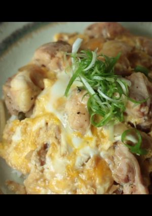 簡單親子丼 Easy Oyakodon 的食譜成品照片