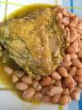 Frejoles con pollo tipo seco