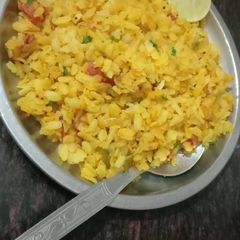 A picture of Kanda poha.