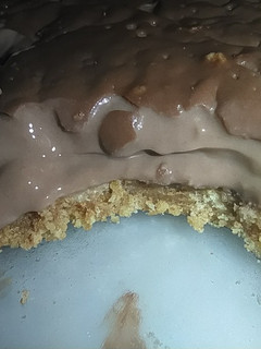 Una foto de Tarta de natillas de chocolate facilísima y rápida