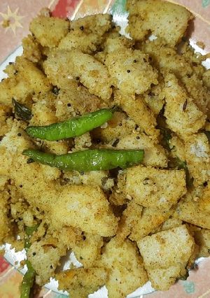 रवा इडली टुकडा (rava idli tukda recipe in Hindi) रेसिपी मुख्य फोटो