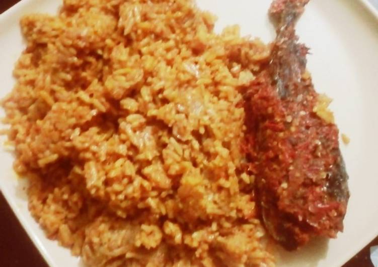 Spicy jollof rice &amp; peppered fish