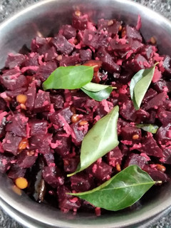 பீட்ரூட் பொரியல் (Beetroot poriyal recipe in tamil) செய்முறை முக்கிய புகைப்படம்