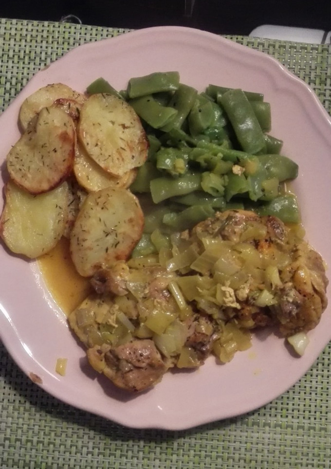 Una foto de Contramuslos de pollo al romero y limón
