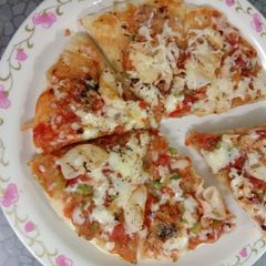 A picture of Veg. Pizza.