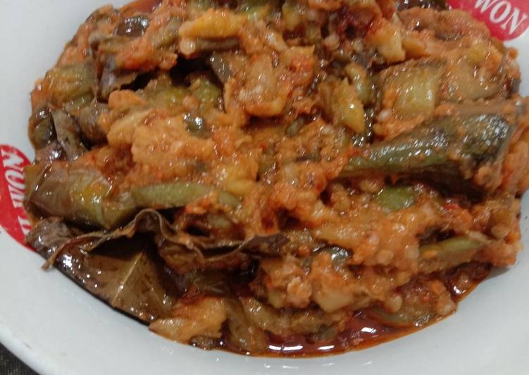 Balado terong