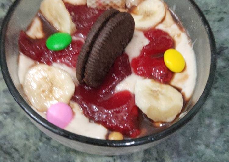 No bake banana 🍌 cheese chilled cake in bowl No bake banana 🍌 cheese chilled cake in bowl