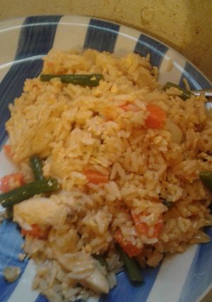 A picture of Chicken fried rice.