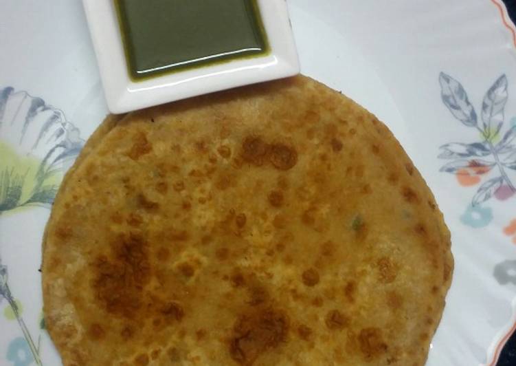 Step-by-Step Guide to Prepare Homemade Roasted Chickpea Flour Paratha