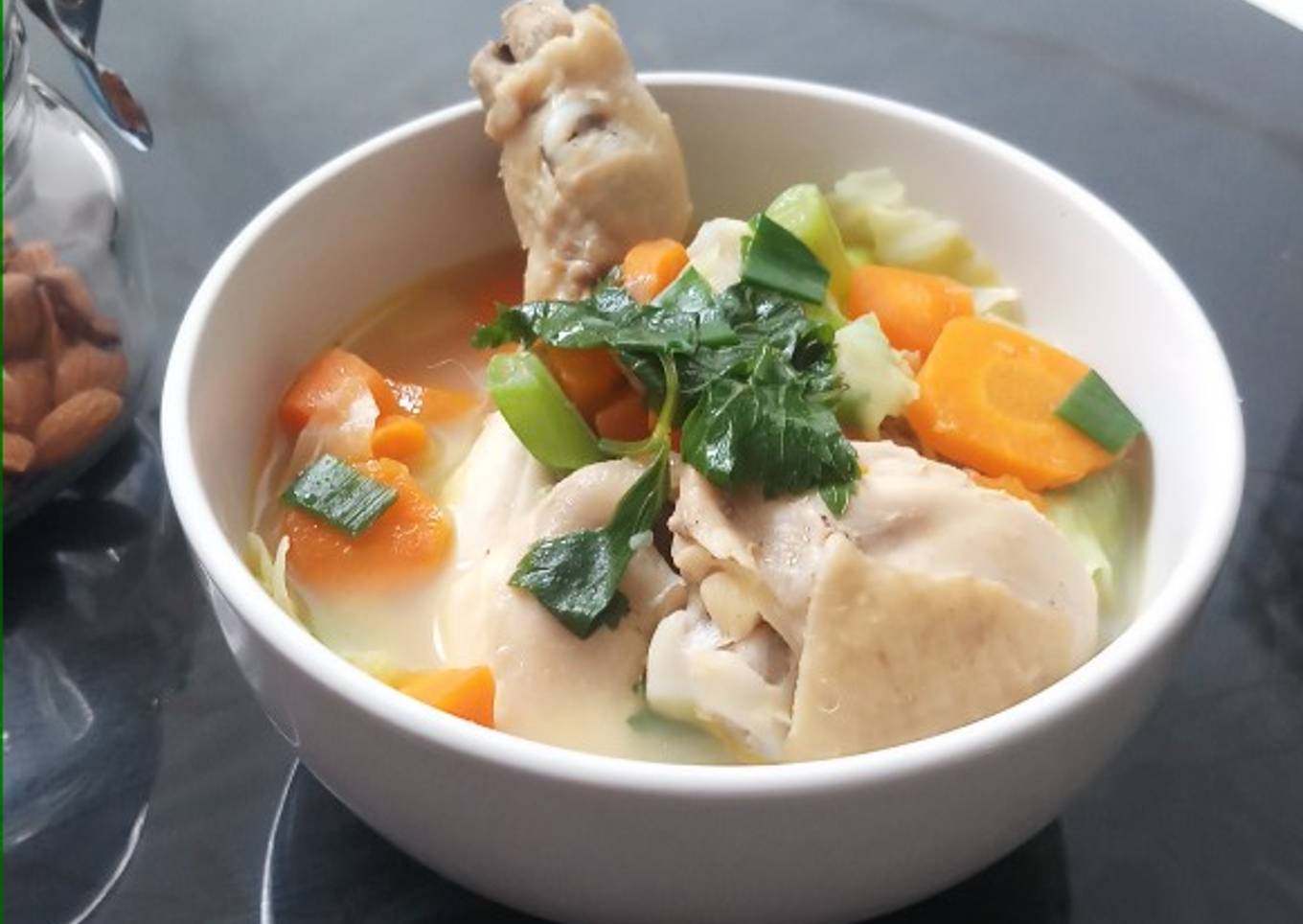 Sup Ayam Bening Segar Gurih