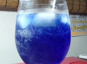 Una foto de Tequila violeta