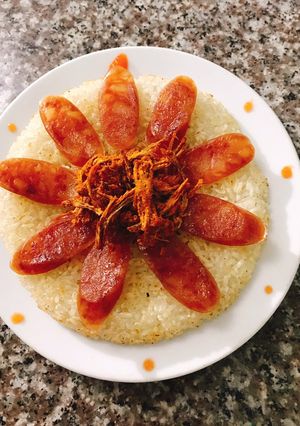 Hình của món Xôi chiên mỡ gà mix lạp xưởng bò khô.
