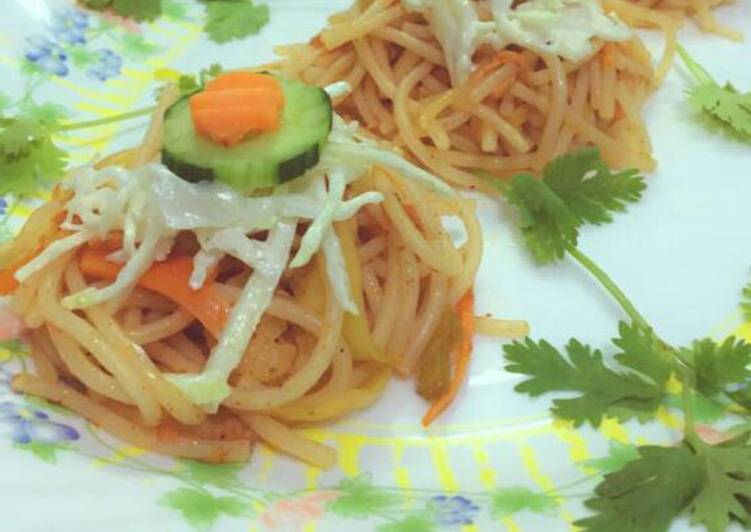 Simple Way to Serve Tasty Spaghetti