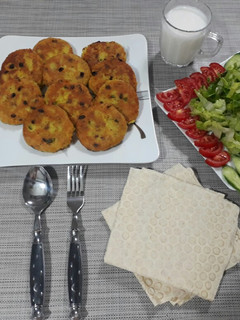 عکسی از دستور کوکو مرغ😋
