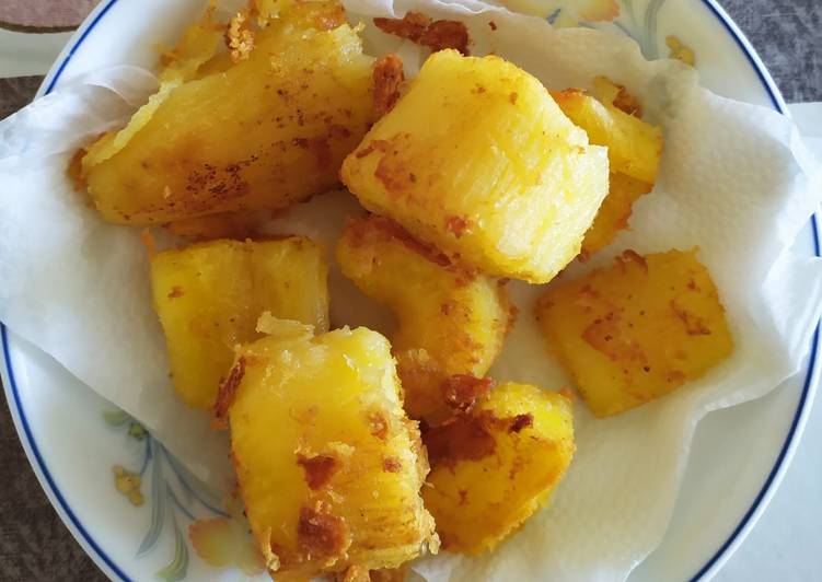 Resep Singkong goreng empuk & gurih oleh sheilla shaj'na 