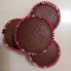 A picture of Chocolate cupcakes using cocoa powder.