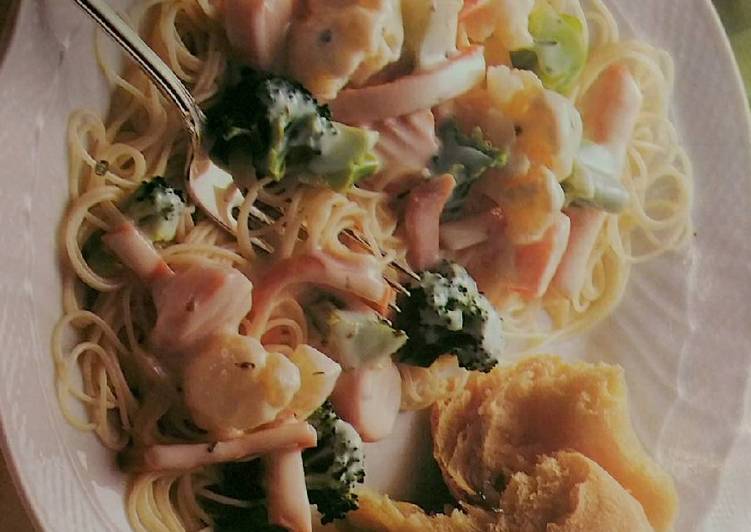 Step-by-Step Guide to Prepare Any-night-of-the-week Angel Hair Spaghetti With Vegetables &amp; Ham