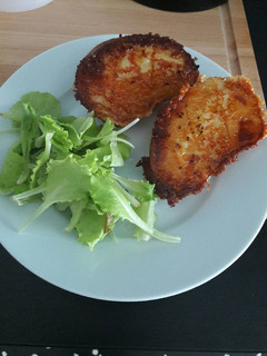 A picture of Parmigiano baked potatoes.