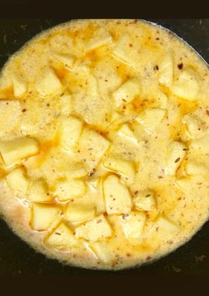 A picture of Dahi ke Aloo.