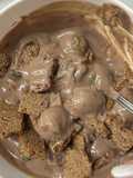 Bowl proteico de chocolate com uvas e magic toast
