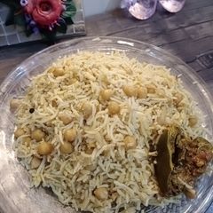 A picture of Chana pulao.