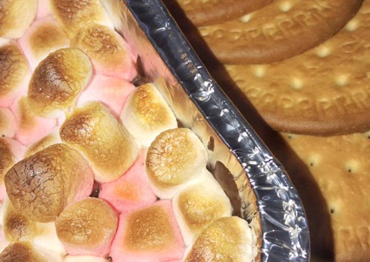 Cara Gampang Menyiapkan Cookies n Cream Smores Dip yang Sempurna