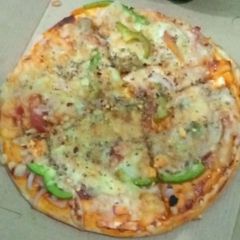 A picture of Pizza.