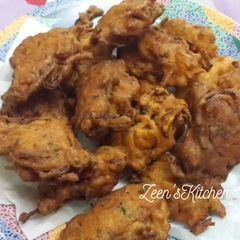 Spinach Methi Pakoras A picture of Spinach Methi Pakoras.