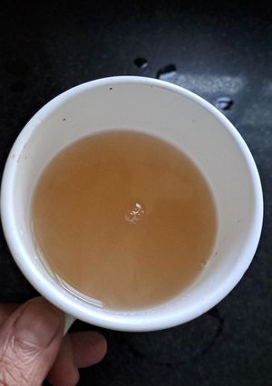 A picture of Amla powder tea / Gooseberry tea.